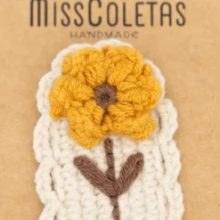 Clip crochet flor vintage ocre