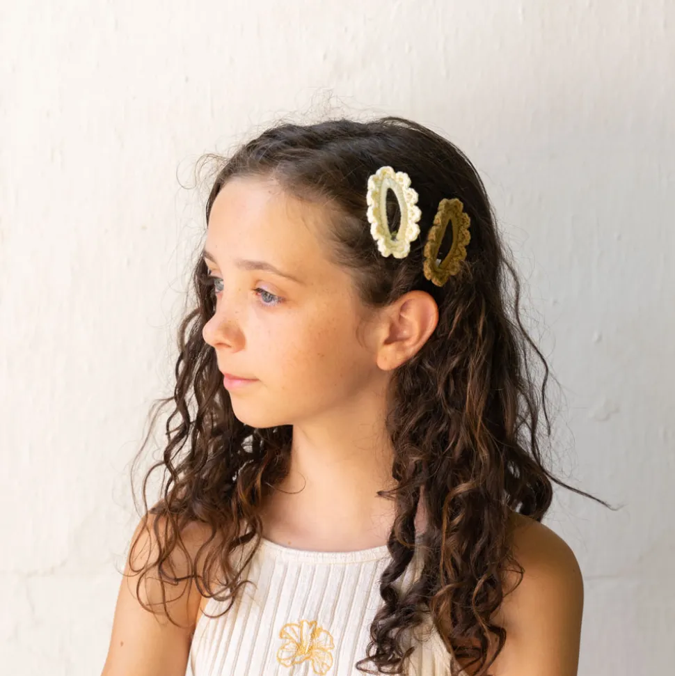 Clip forrado crochet blanco