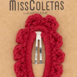 Clip forrado crochet rojo
