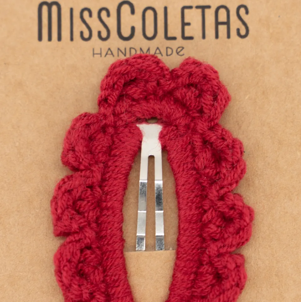 Clip forrado crochet rojo