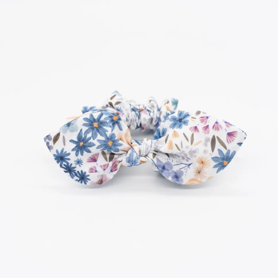 Coletero scrunchie lazo flores azul marino
