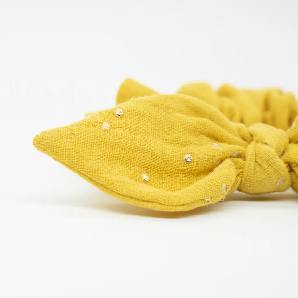 Coletero scrunchie lazo gasa amarillo ocre topos oro