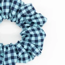 Coletero scrunchie vichy bicolor azul