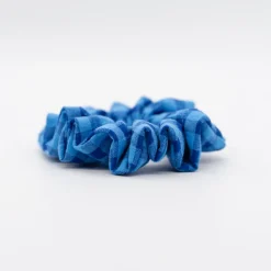 Coletero scrunchie vichy bicolor azulón