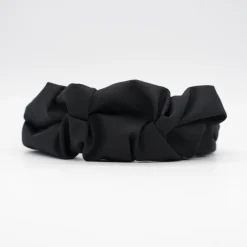 Diadema arrugada negra