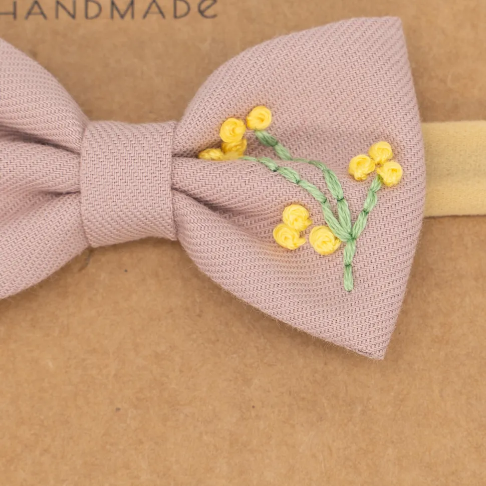 Diadema bebé con Lazo rosa Bordado a Mano