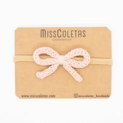 Diadema bebé lazo cordón crochet rosa