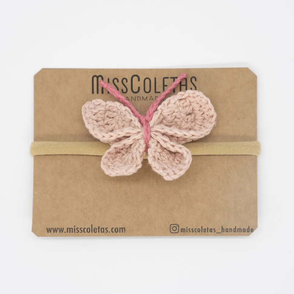 Diadema bebé mariposa crochet rosa nude