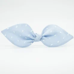 Diadema lazo azul celeste plumeti hecha a mano