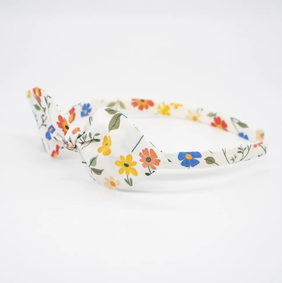 Diadema lazo blanca flores hecha a mano