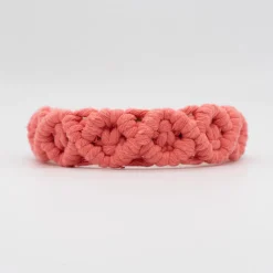 Diadema macramé color coral