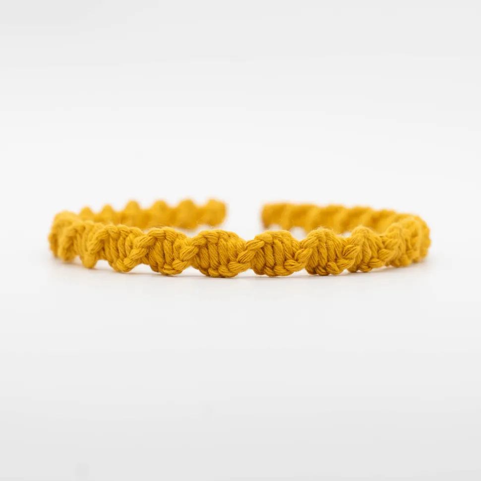 Diadema macramé fina amarillo ocre