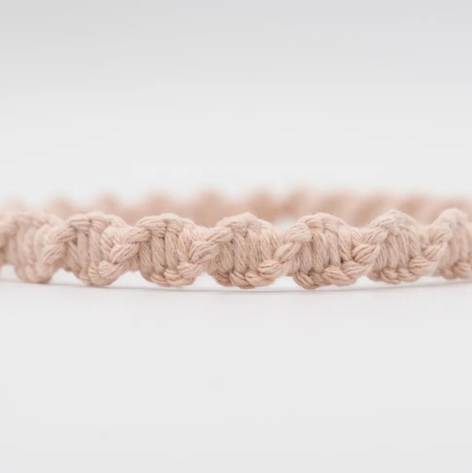 Diadema macramé fina rosa nude