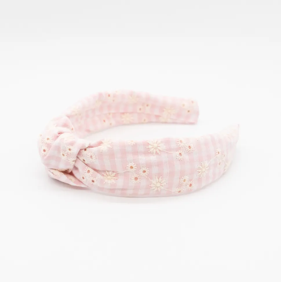 Diadema nudo bordada vichy rosa hecha a mano