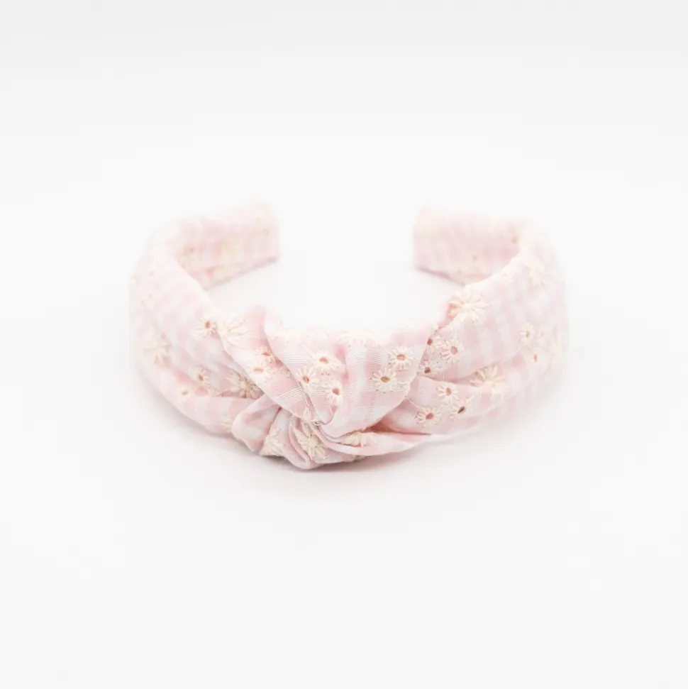 Diadema nudo bordada vichy rosa hecha a mano