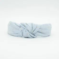 Diadema nudo gasa azul celeste topos oro hecha a mano