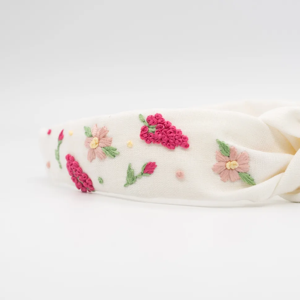 Diadema nudo lino marfil bordada a mano. PREMIUM