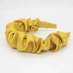 Diadema volumen satén dorado