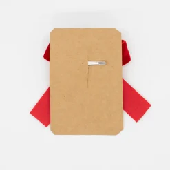 Lazo de terciopelo rojo