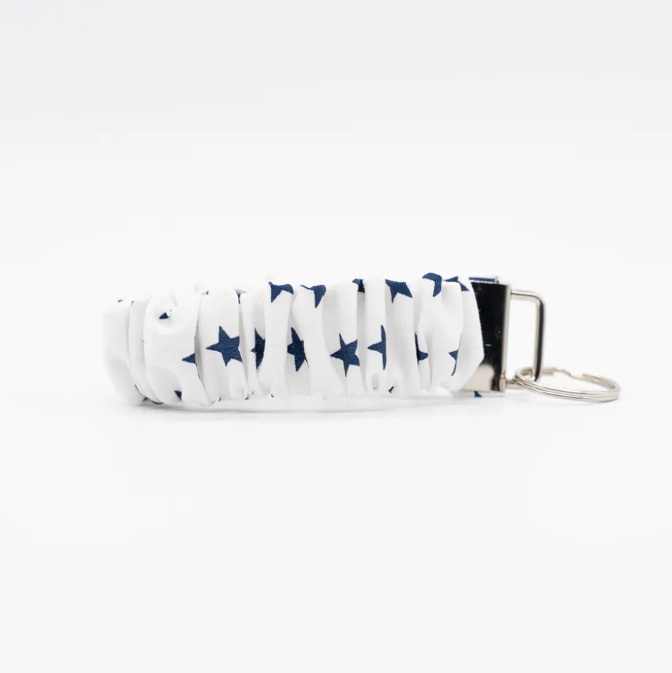 Llavero pulsera scrunchie estrellas