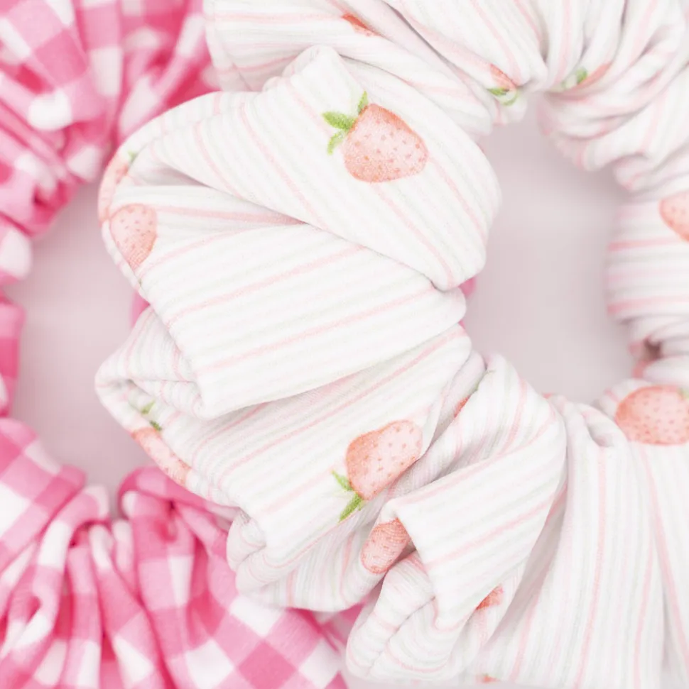 Pack coleteros scrunchies baño fresas