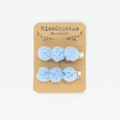 Pack de 2 pincitas pompón azul celeste