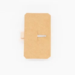 Pinza flor tul beige