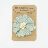 Pinza flor verde mint