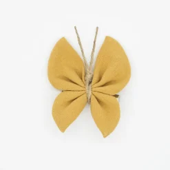 Pinza mariposa amarillo ocre rústico