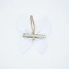 Pinza mariposa blanca plumeti