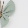 Pinza mariposa verde agua rústico